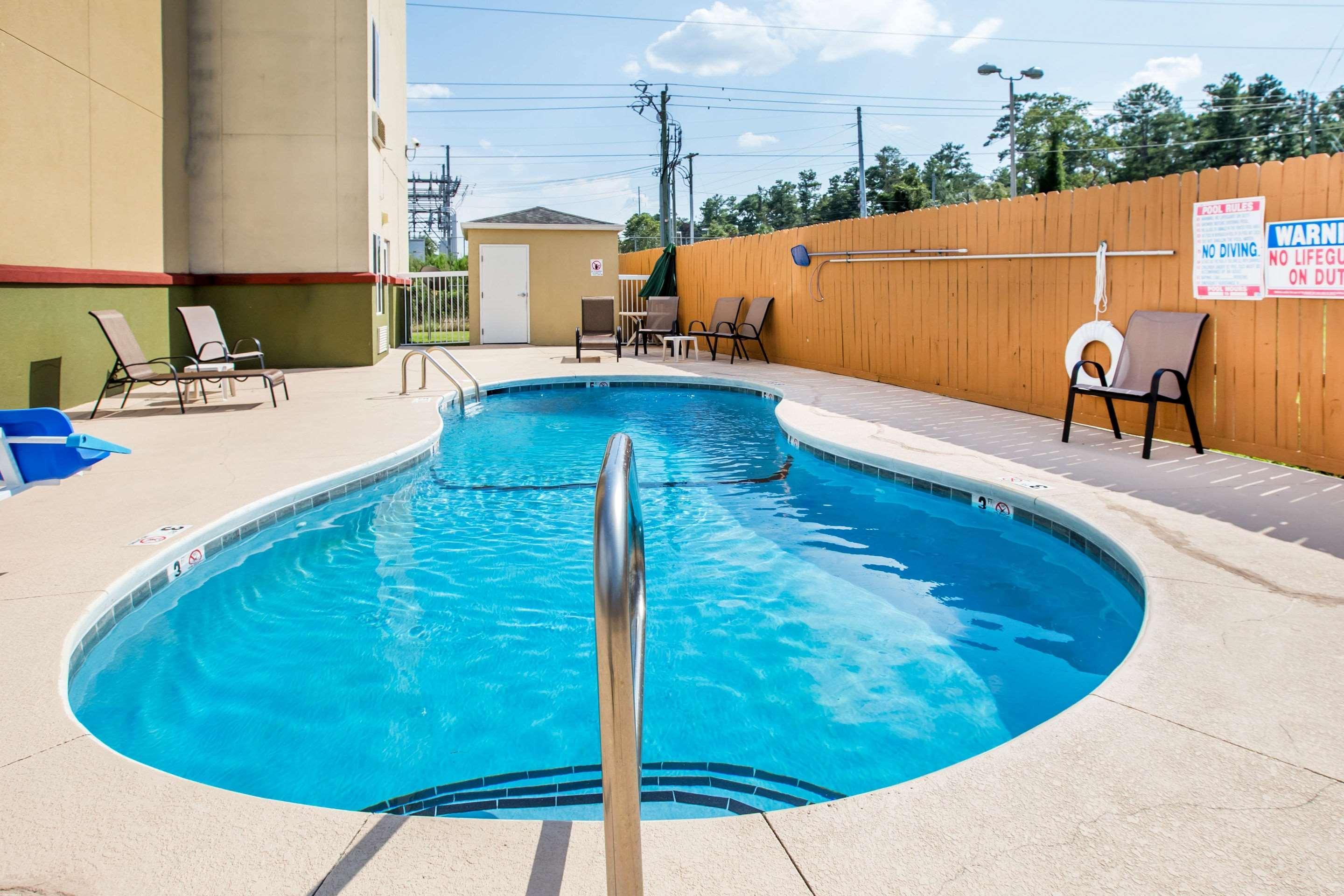 Econo Lodge Valdosta Zewnętrze zdjęcie