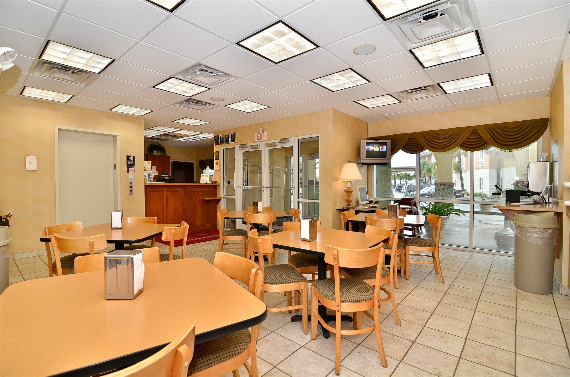 Econo Lodge Valdosta Zewnętrze zdjęcie